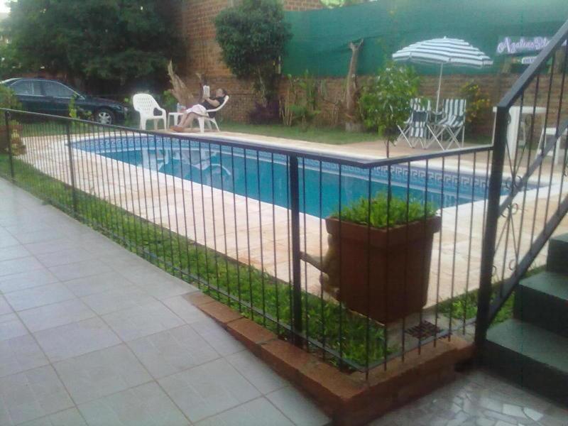Residencial Azaleas Place Puerto Iguazú Exterior foto